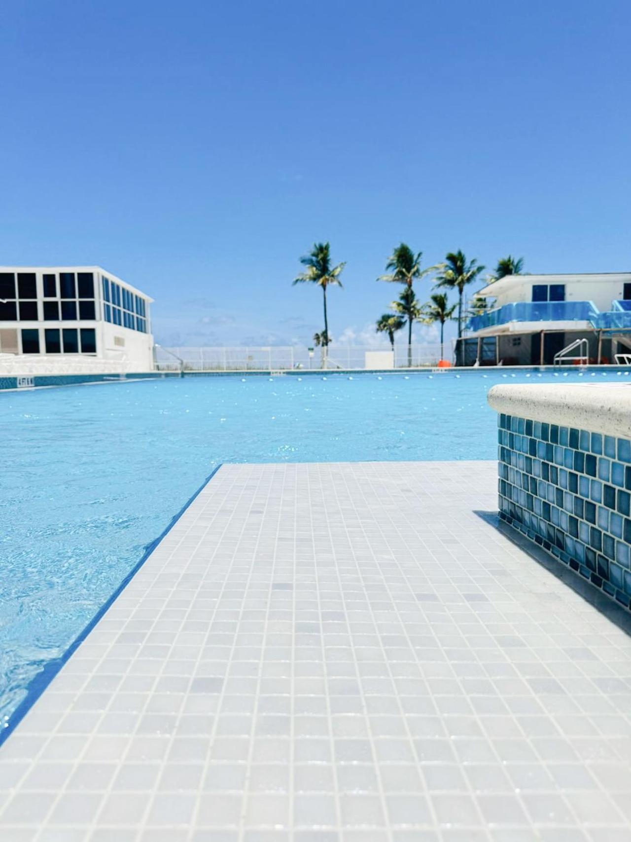 Castle 1733 Ocean View Studio With Direct Beach Access, Pool, Tennis & Free Parking Miami Beach Luaran gambar