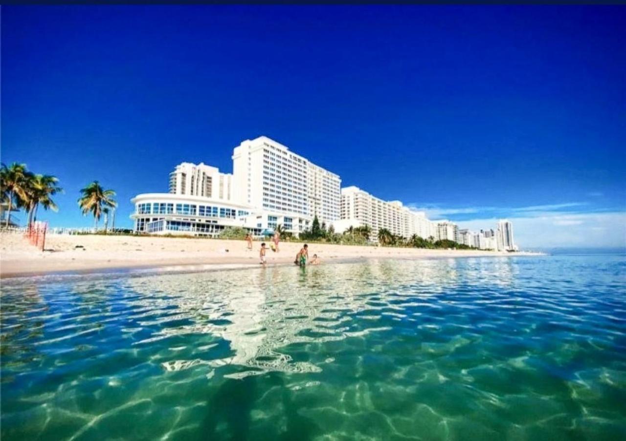 Castle 1733 Ocean View Studio With Direct Beach Access, Pool, Tennis & Free Parking Miami Beach Luaran gambar