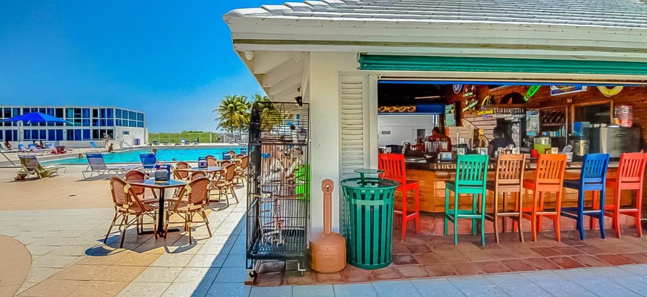 Castle 1733 Ocean View Studio With Direct Beach Access, Pool, Tennis & Free Parking Miami Beach Luaran gambar